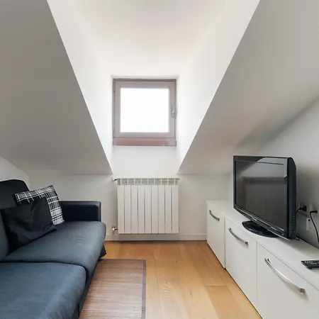 شقة Guesthost - Darsena Bright *