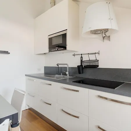 شقة Guesthost - Darsena Bright ميلان