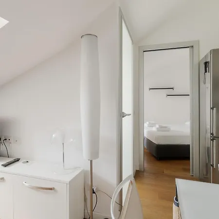 شقة Guesthost - Darsena Bright ميلان