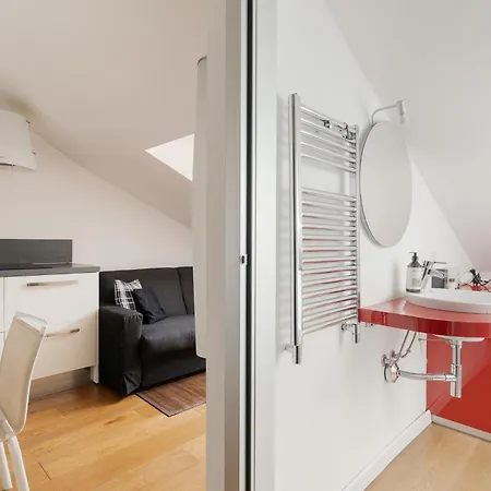 Guesthost - Darsena Bright ميلان